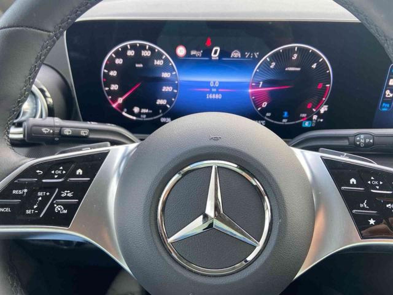 Fahrzeugbild 17 / 19