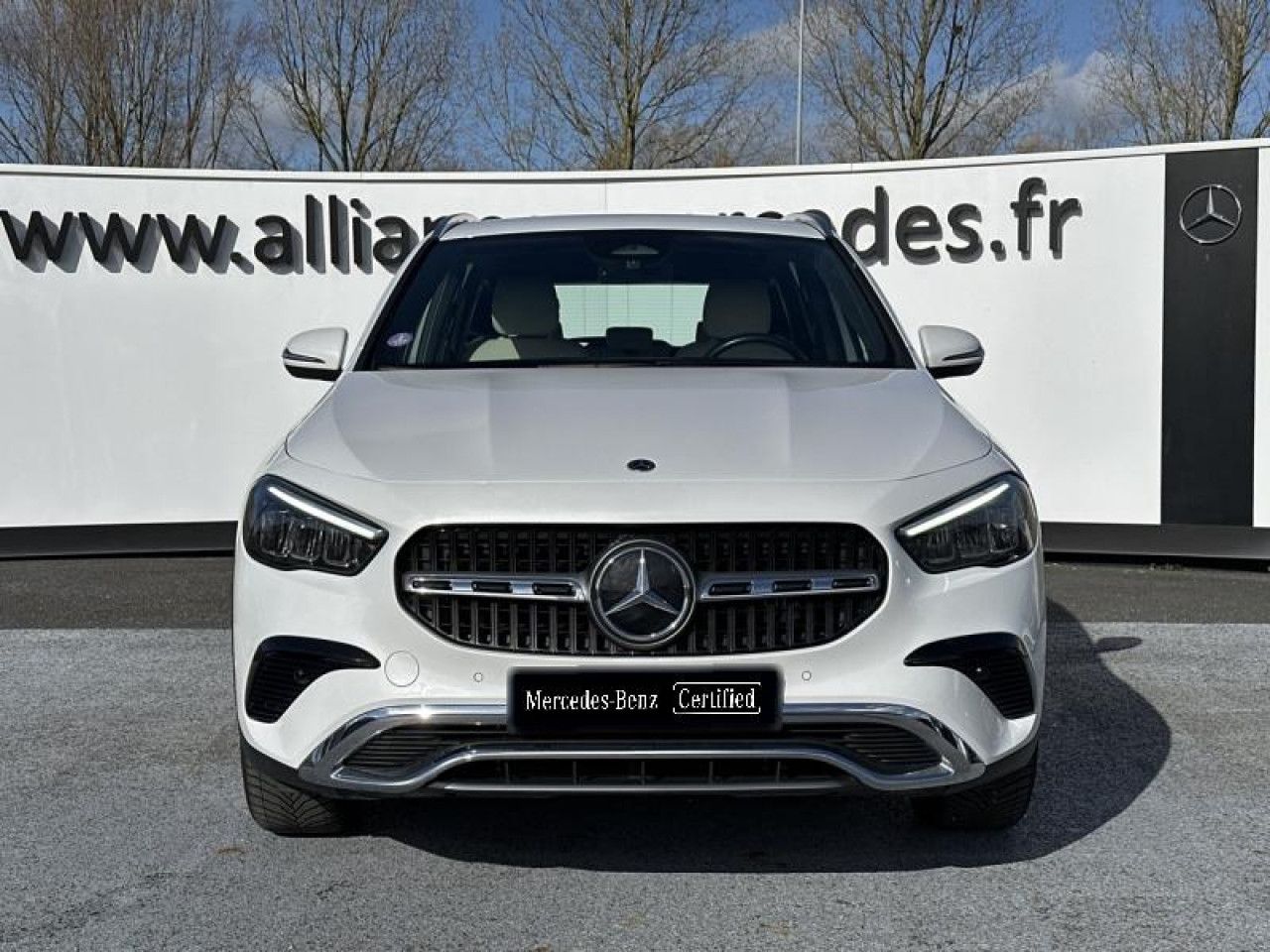 Photo du v&eacute;hicule 8 / 18