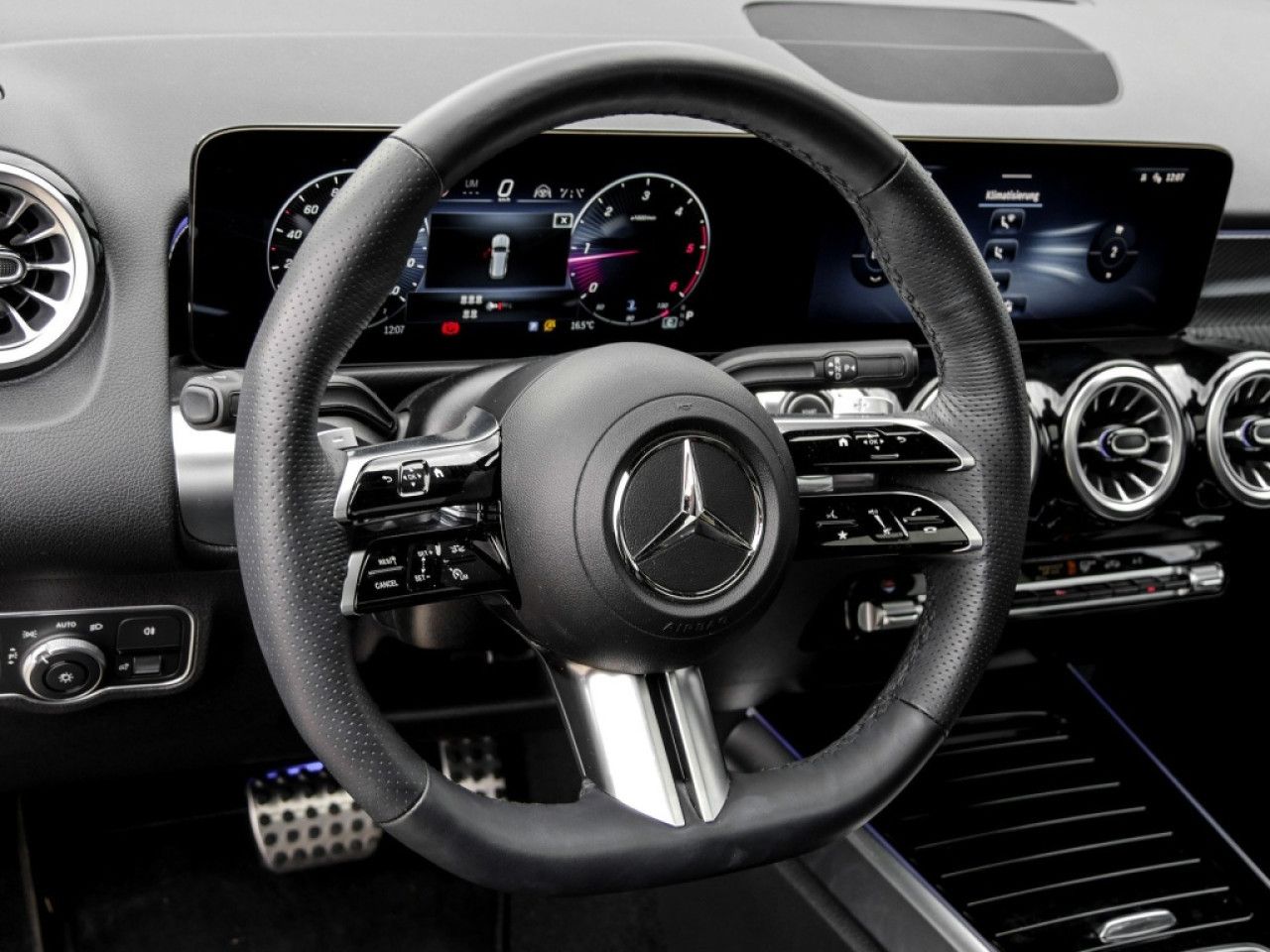 Mercedes-Benz GLB – Bild 10