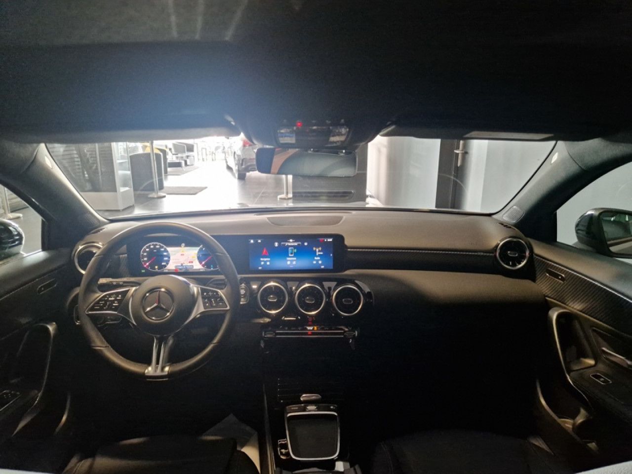 Photo du véhicule 8 / 18