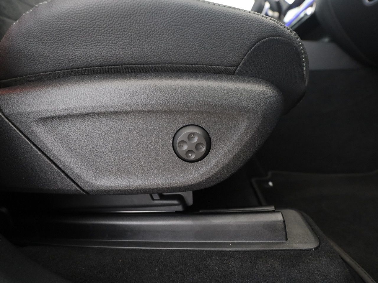 Mercedes-Benz GLE – Bild 17