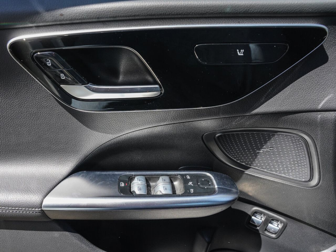 Mercedes-Benz C-Klasse – Bild 14