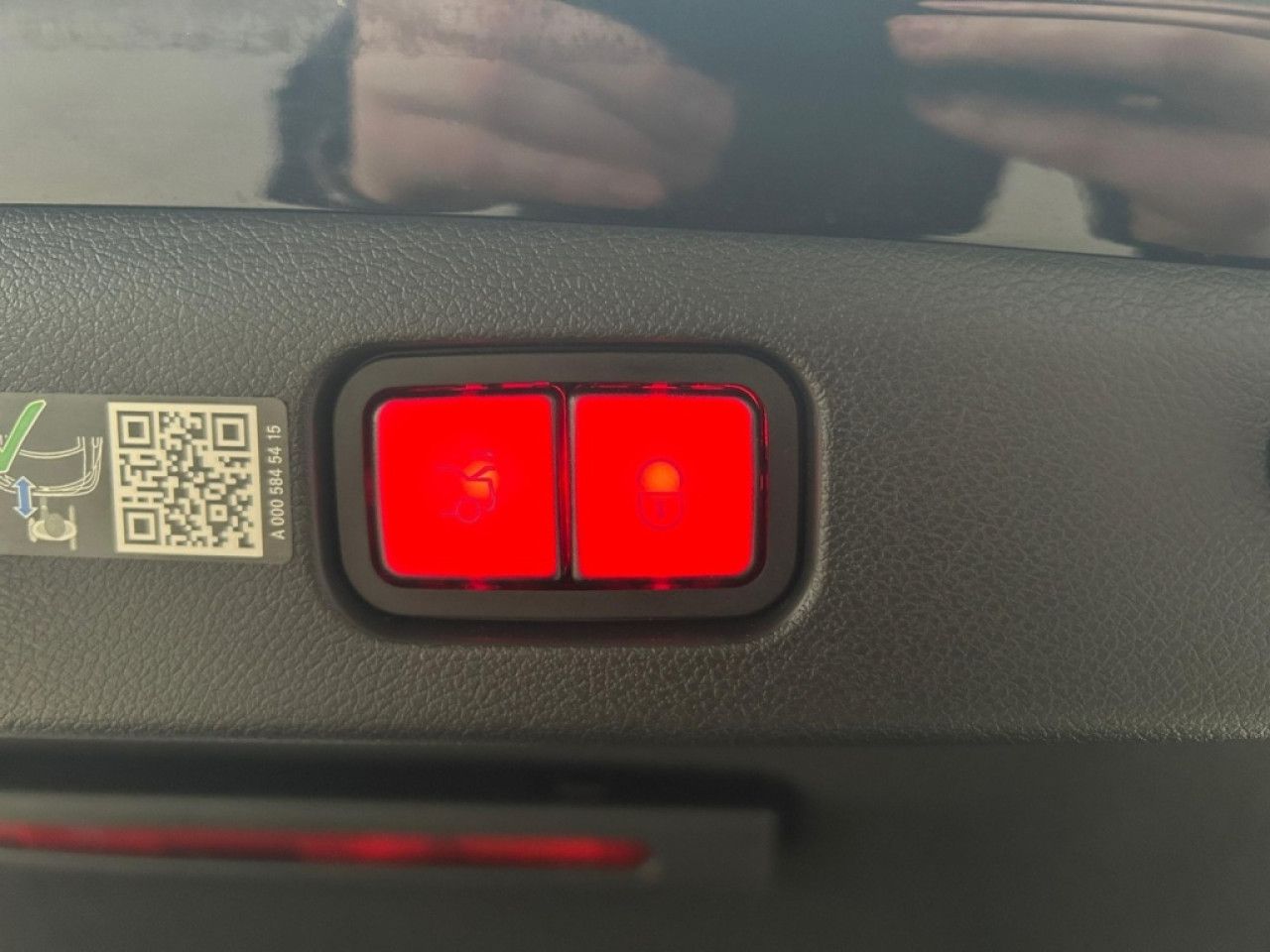 Mercedes-Benz E-Klasse – Bild 14