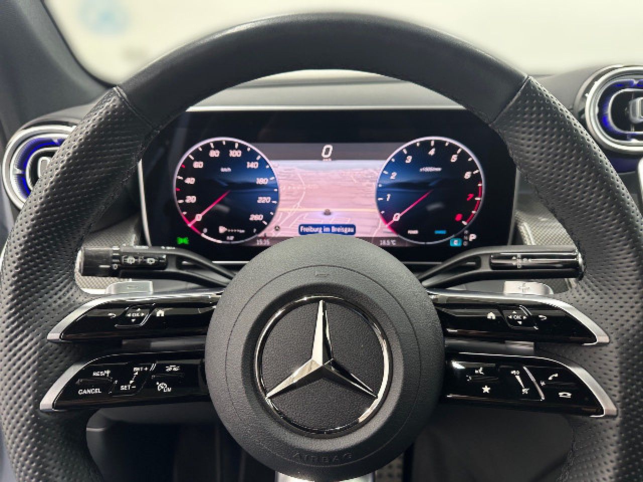Mercedes-Benz GLC – Bild 8