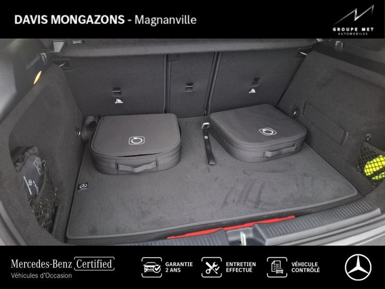 Photo du v&eacute;hicule 10 / 18