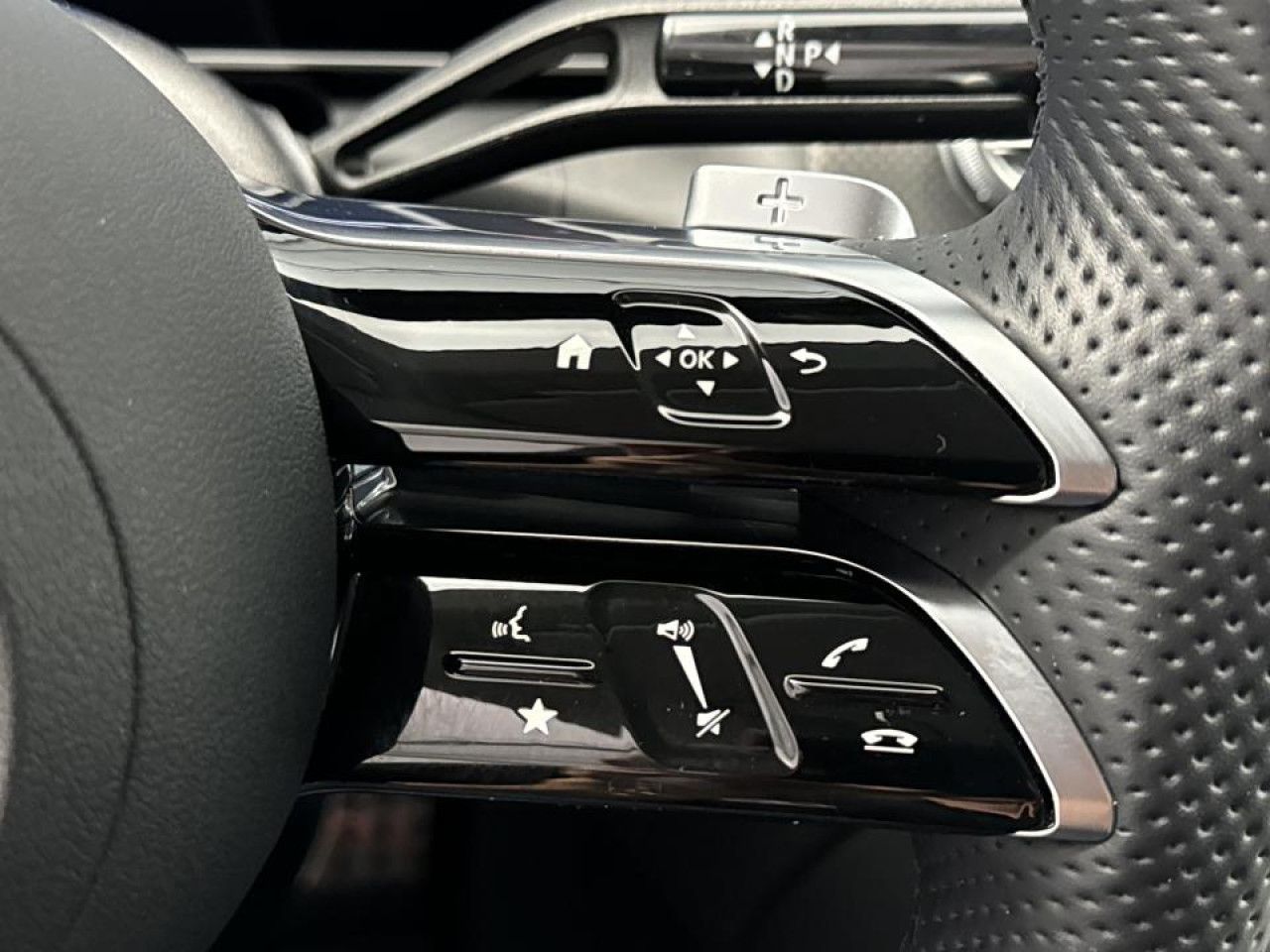 Zdjęcie pojazdu 16 / 26