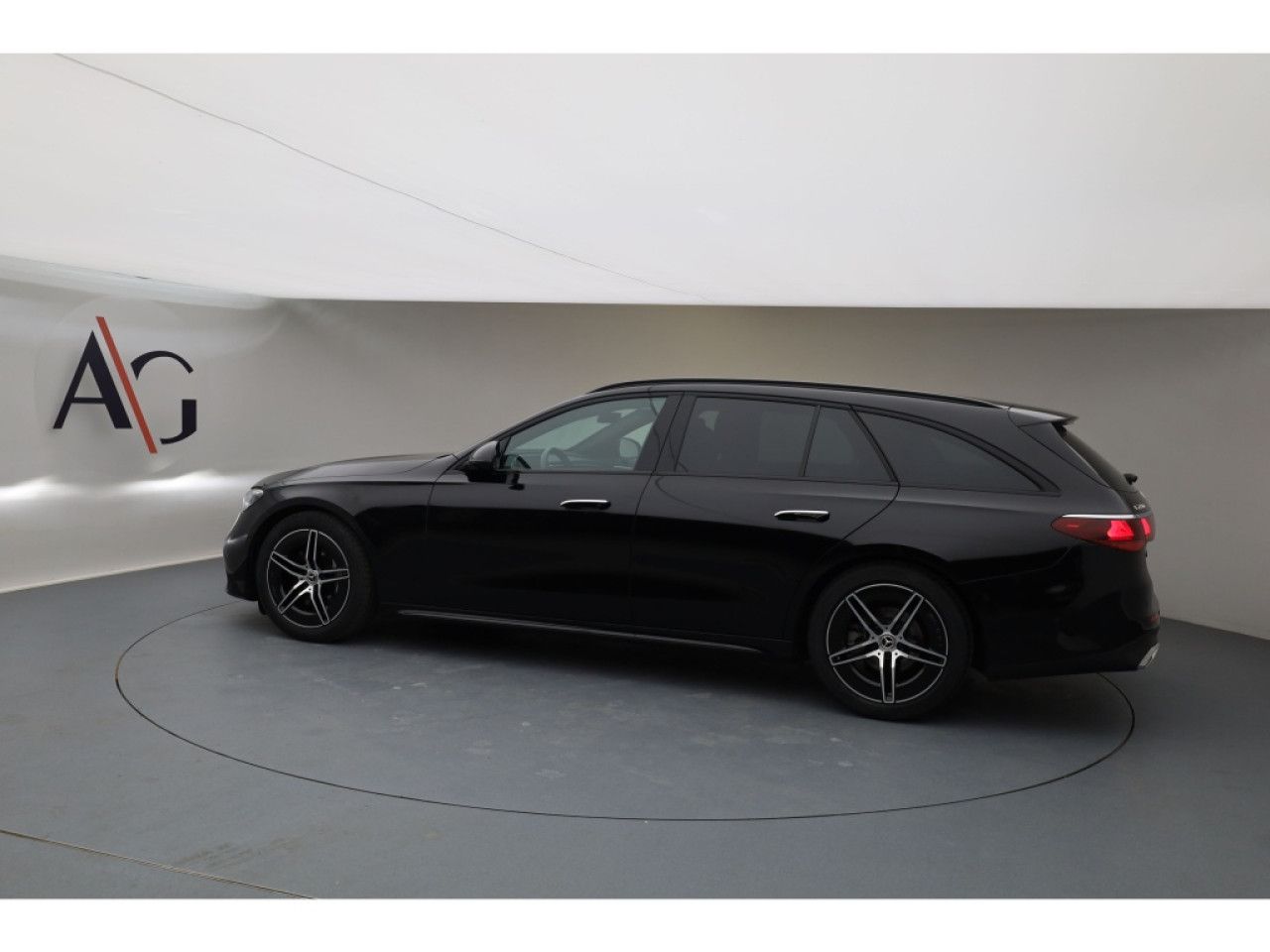 Mercedes-Benz E-Klasse – Bild 2