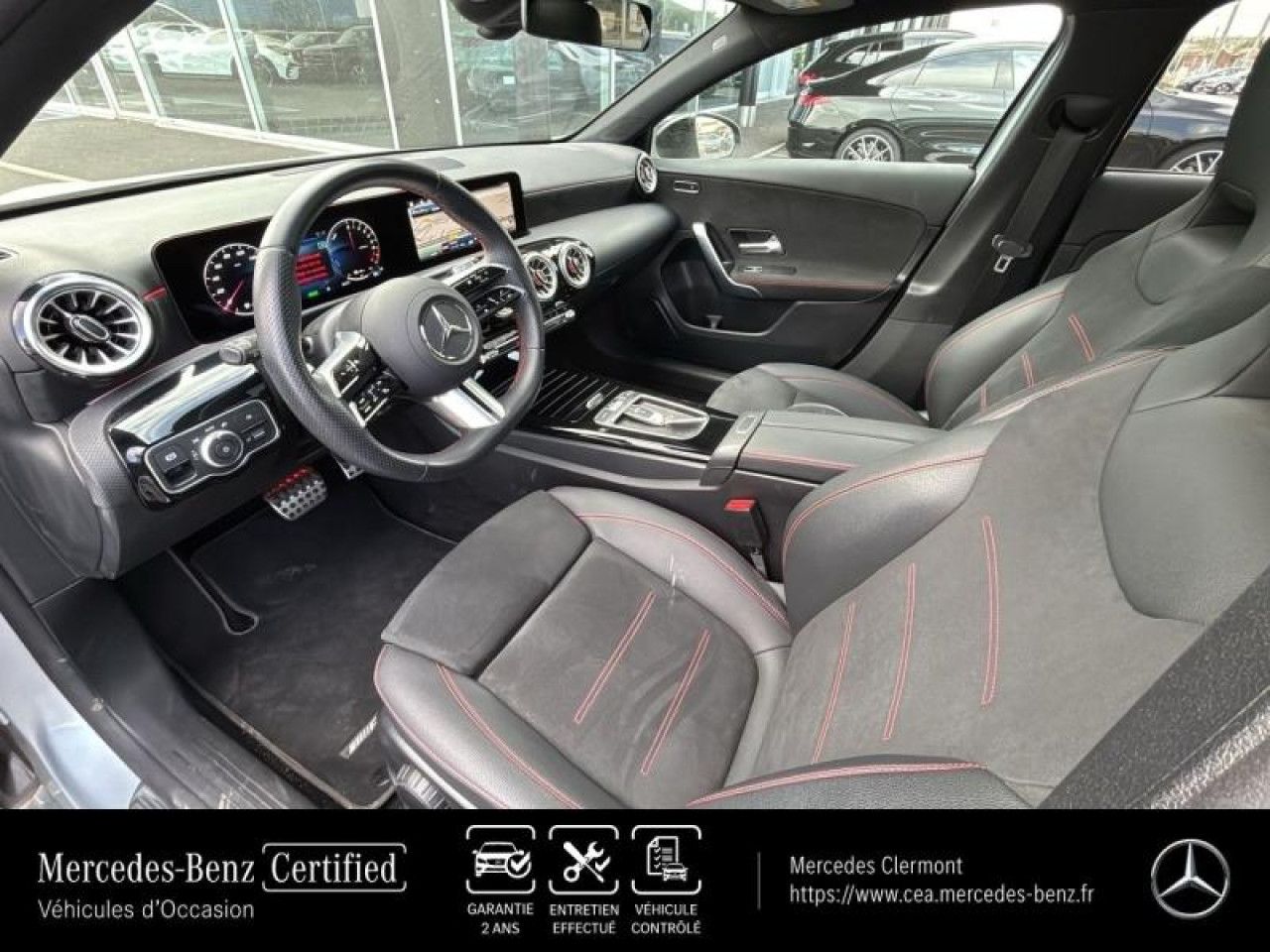 Photo du v&eacute;hicule 10 / 18