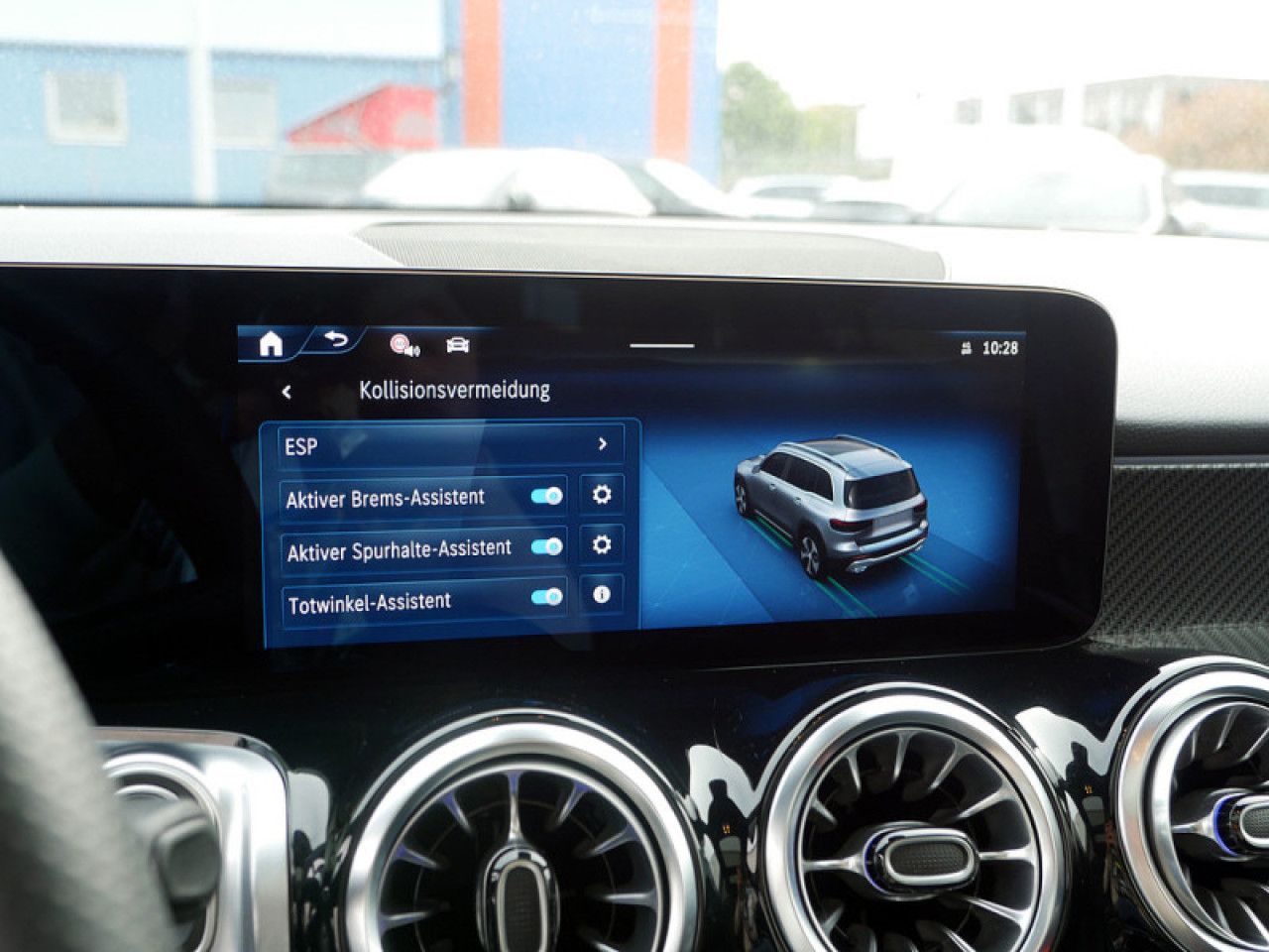 Mercedes-Benz GLB – Bild 16