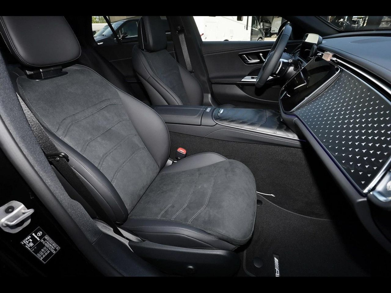 Mercedes-Benz E-Klasse – Bild 4