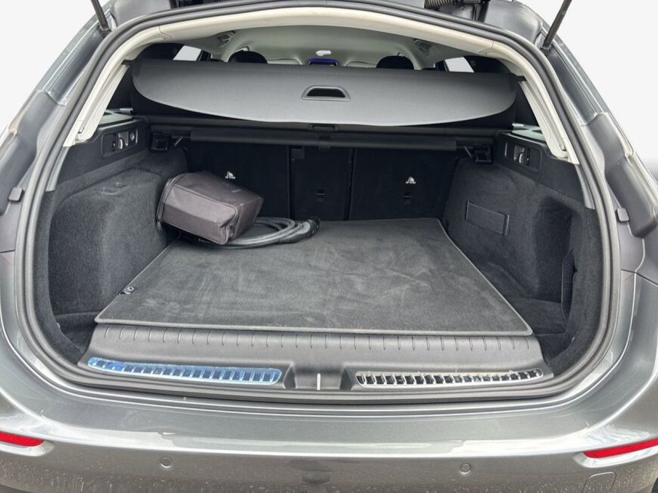 Fahrzeugbild 8 / 30