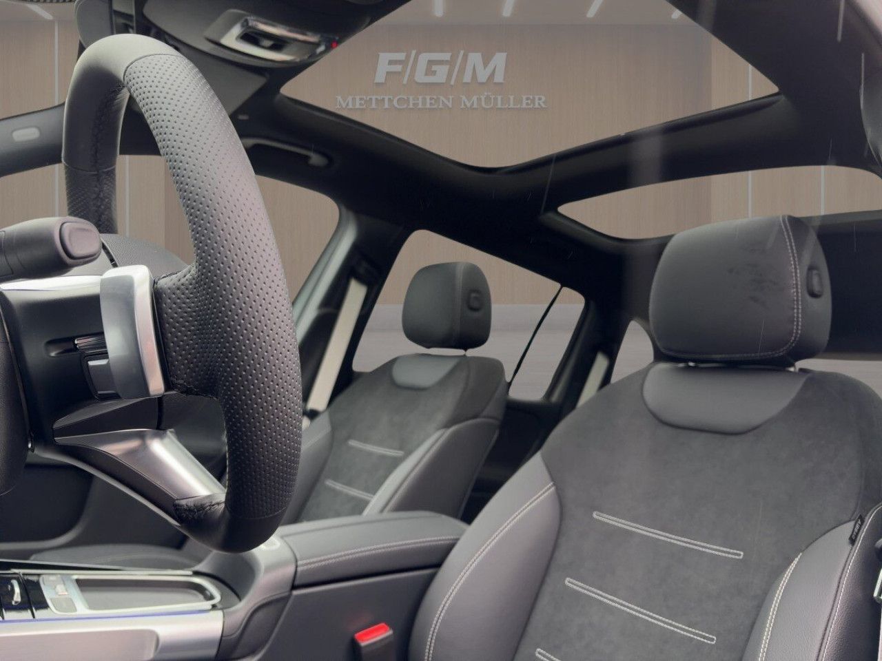 Mercedes-Benz GLB – Bild 12