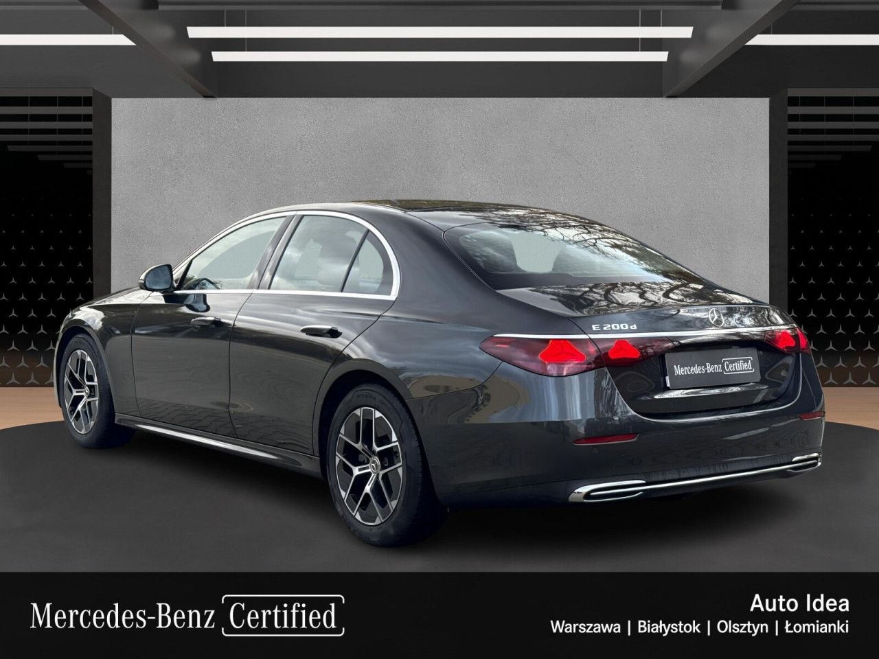 Zdjęcie pojazdu 2 / 22