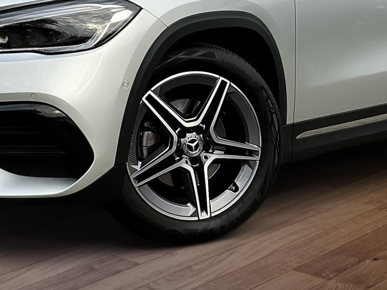Mercedes-Benz GLA – Bild 2