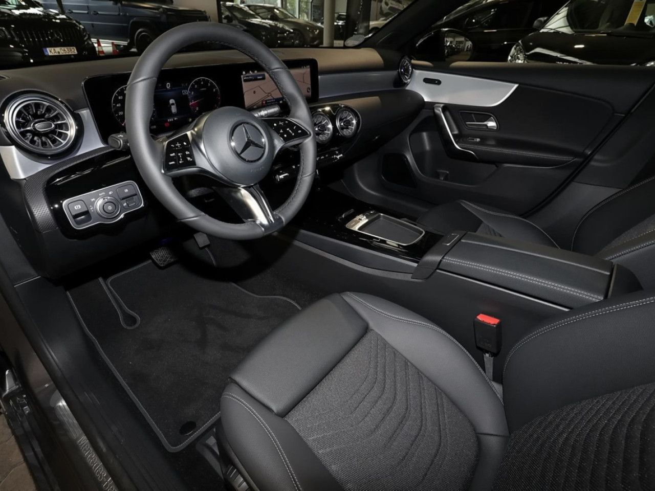 Mercedes-Benz A-Klasse – Bild 9