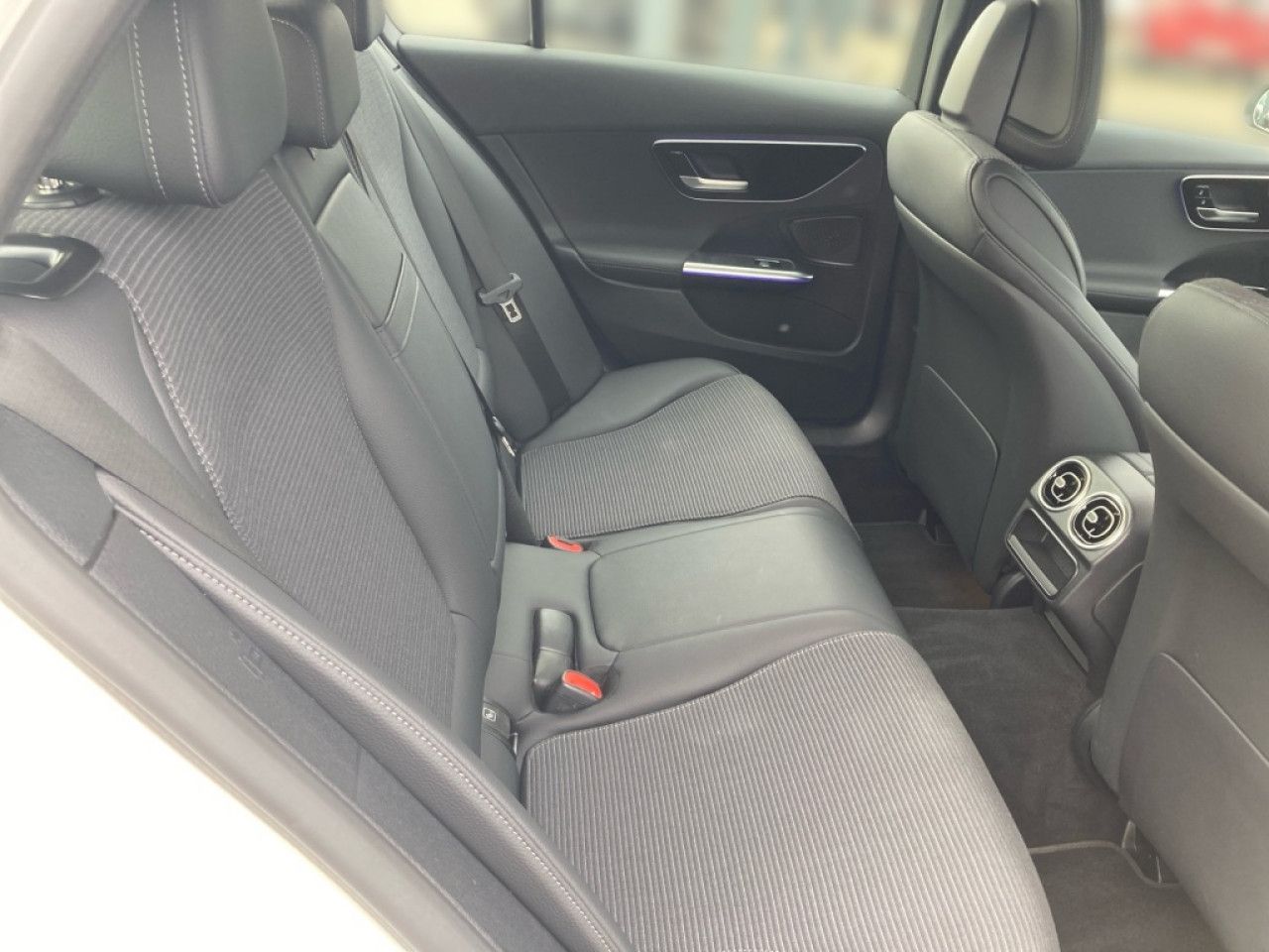 Mercedes-Benz C-Klasse – Bild 11