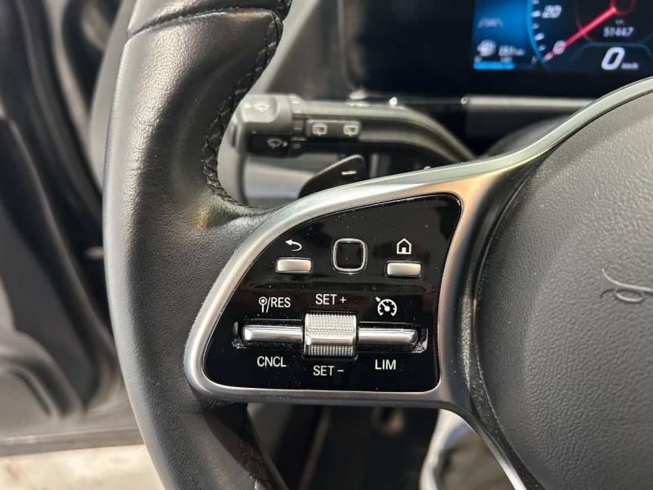 Photo du v&eacute;hicule 13 / 18