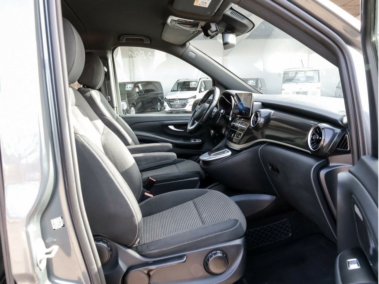 Fahrzeugbild 14 / 27