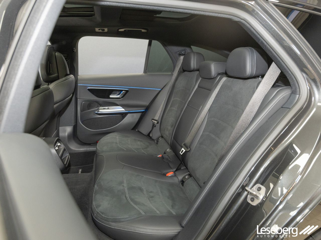 Mercedes-Benz E-Klasse – Bild 15