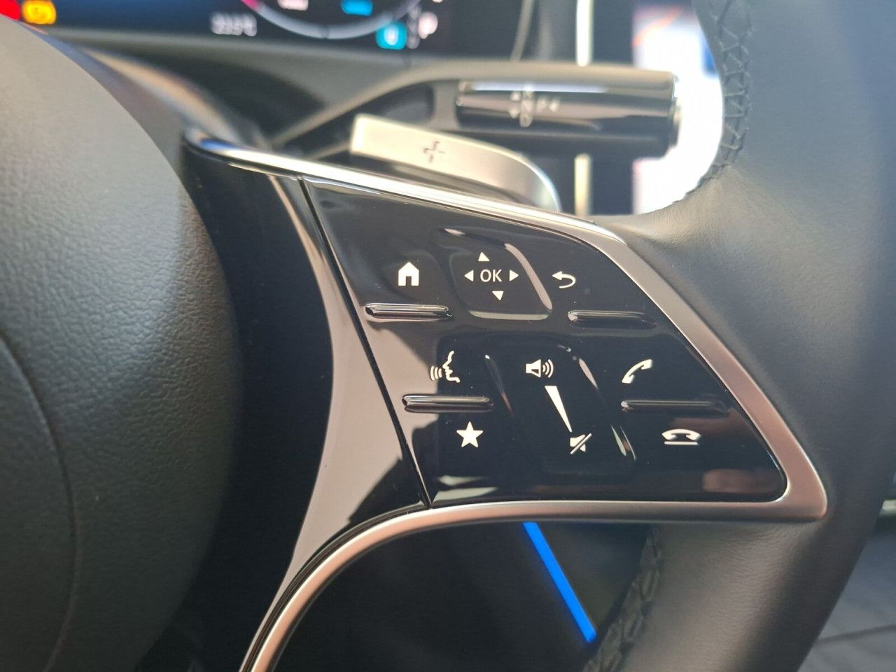 Mercedes-Benz E-Klasse – Bild 17
