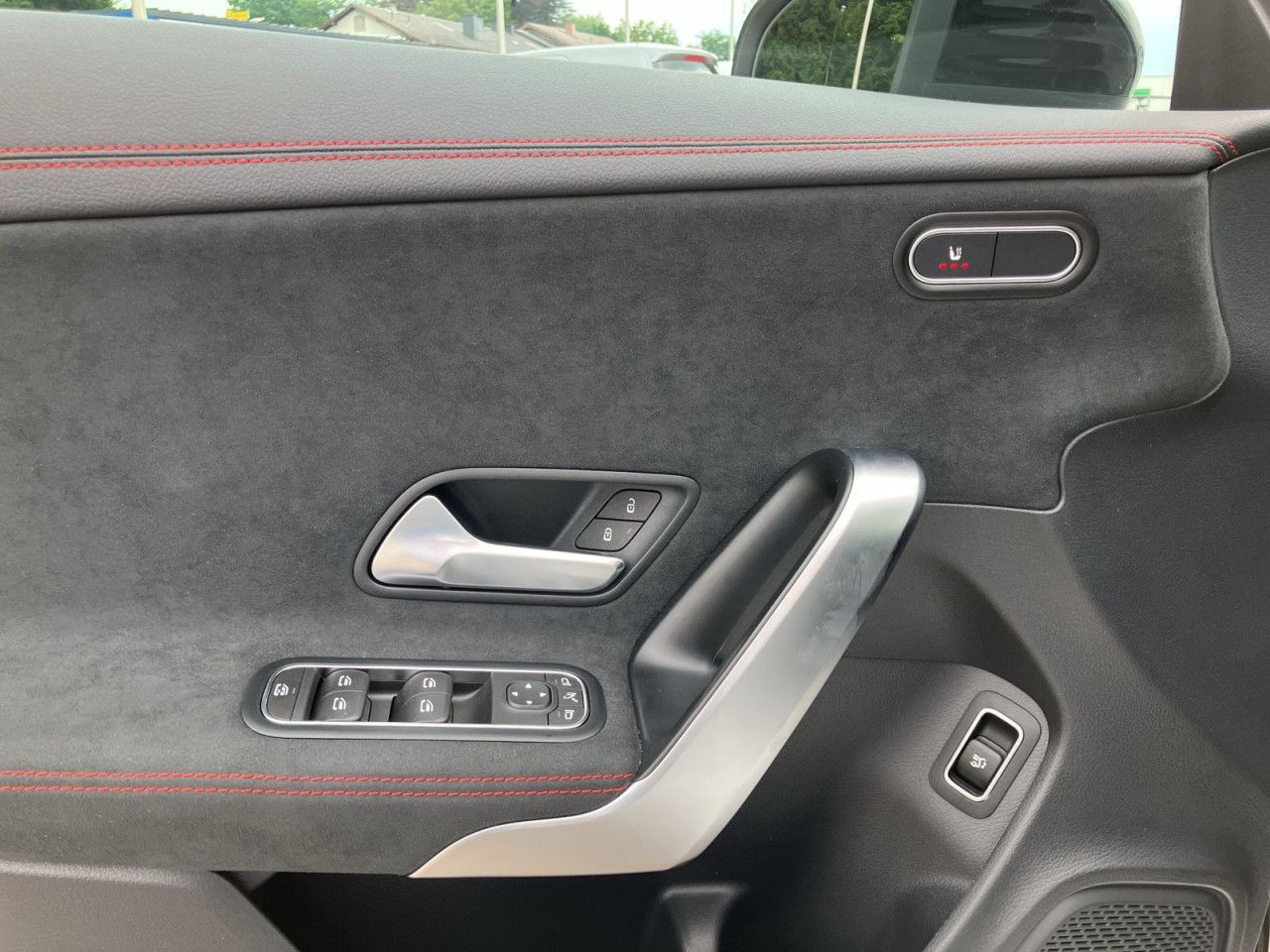 Fahrzeugbild 9 / 15