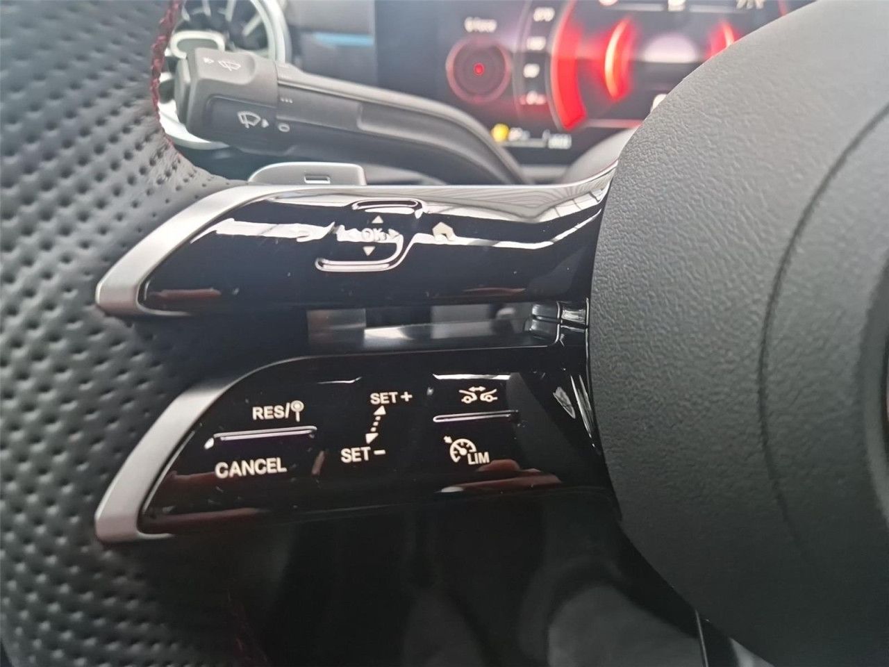 Fahrzeugbild 28 / 30