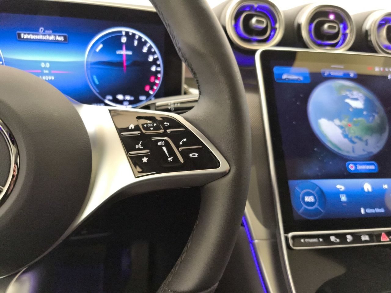 Mercedes-Benz GLC – Bild 17