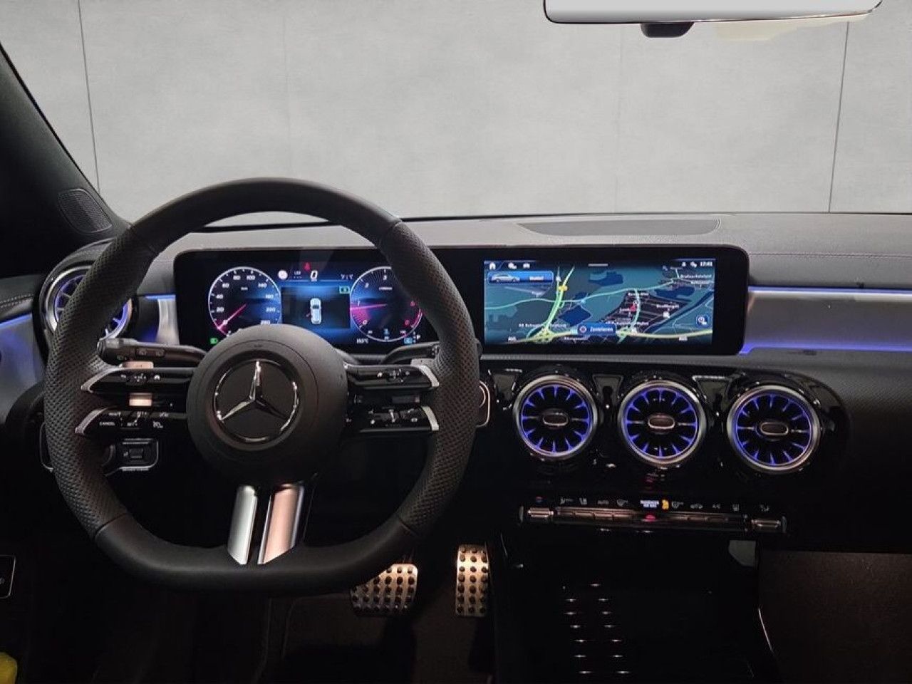 Mercedes-Benz CLA – Bild 13