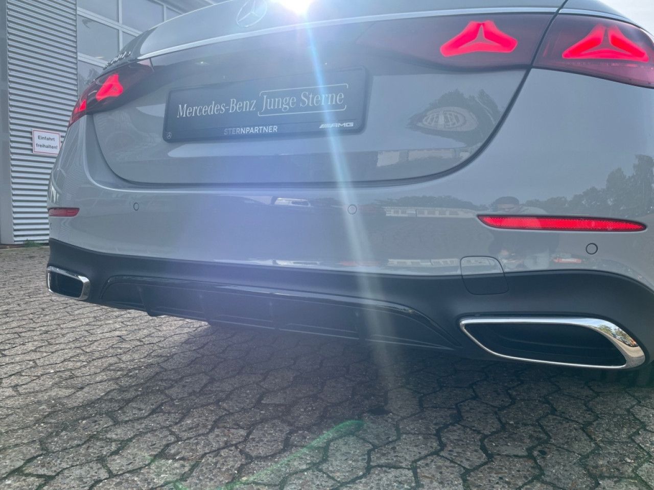 Mercedes-Benz E-Klasse – Bild 12