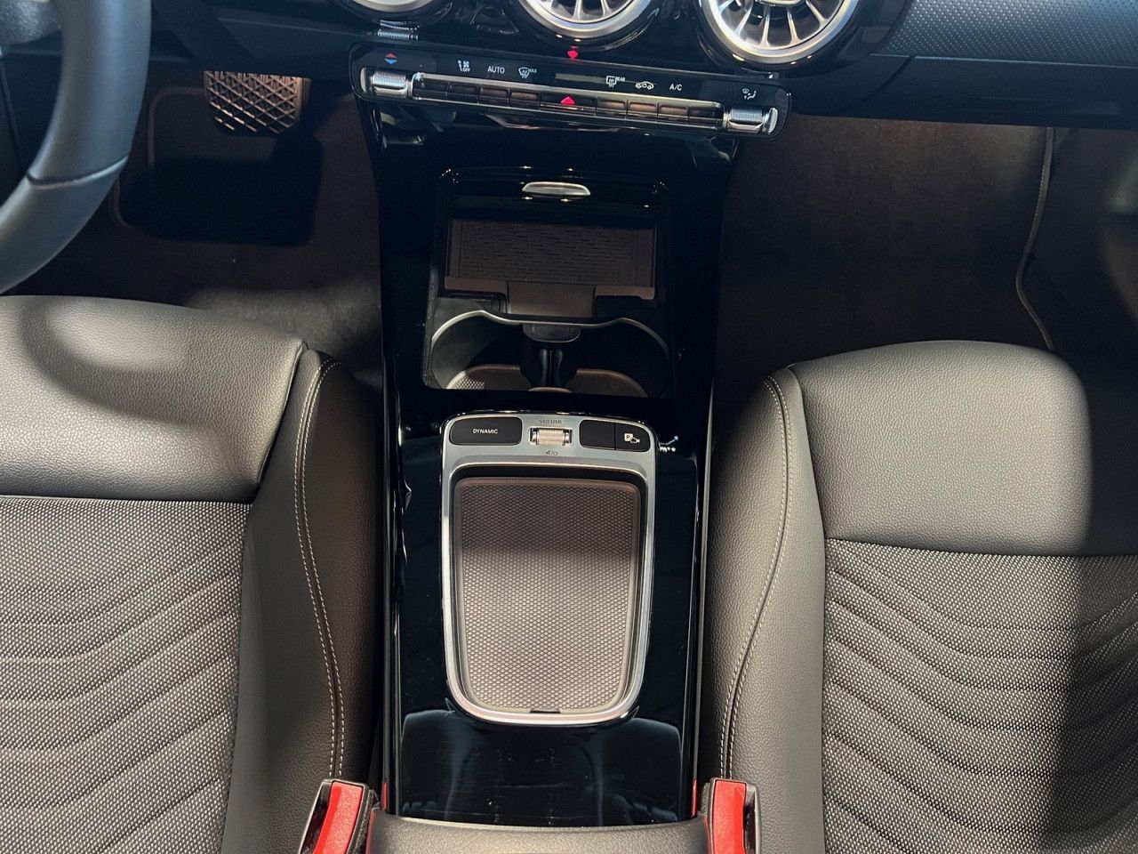 Mercedes-Benz CLA – Bild 4