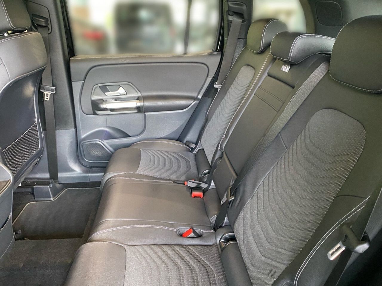 Mercedes-Benz GLB – Bild 11