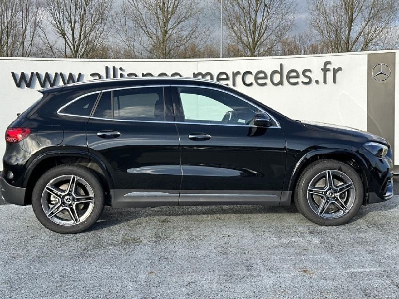 Photo du v&eacute;hicule 6 / 18