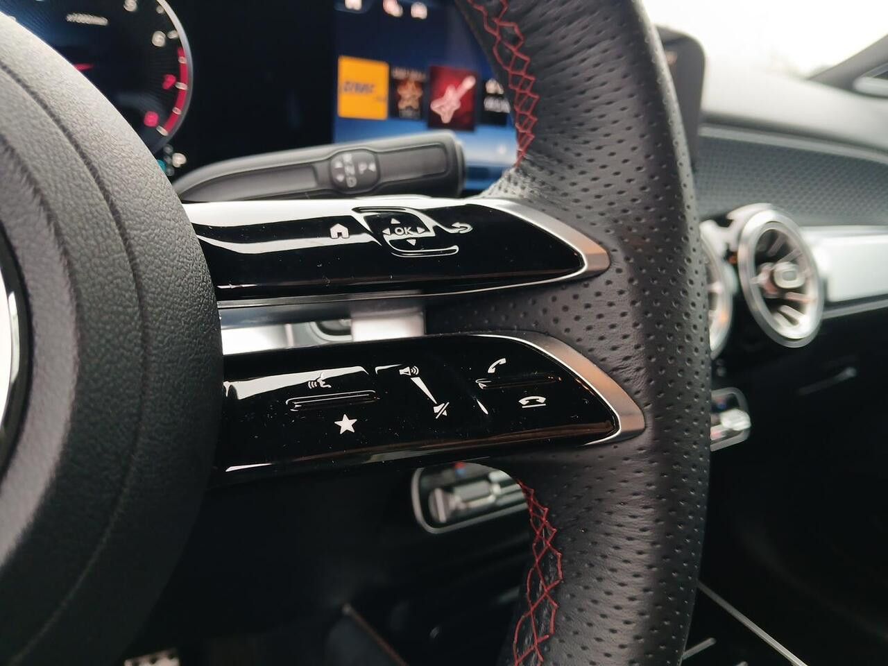 Zdjęcie pojazdu 23 / 24