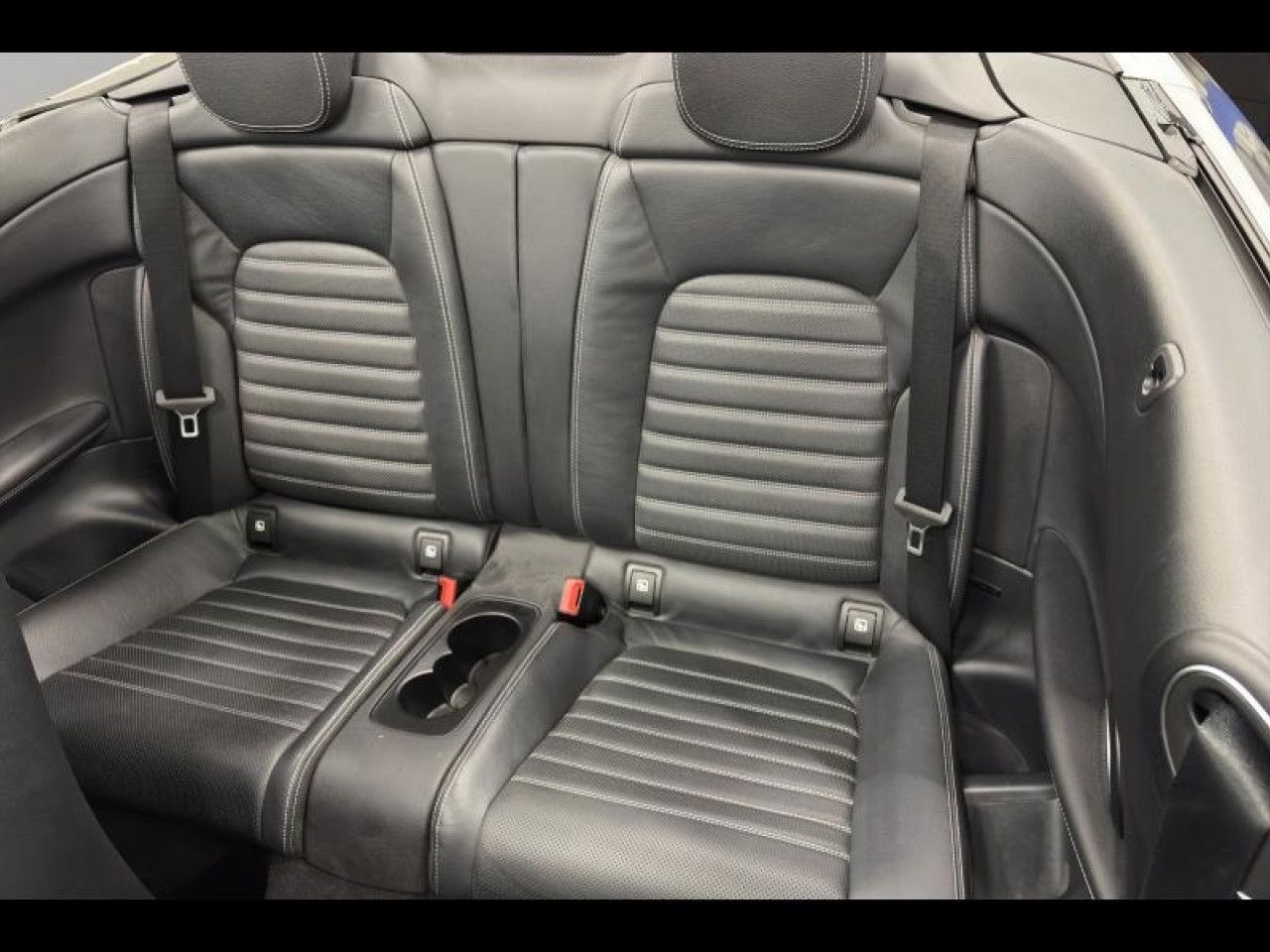 Photo du v&eacute;hicule 11 / 18