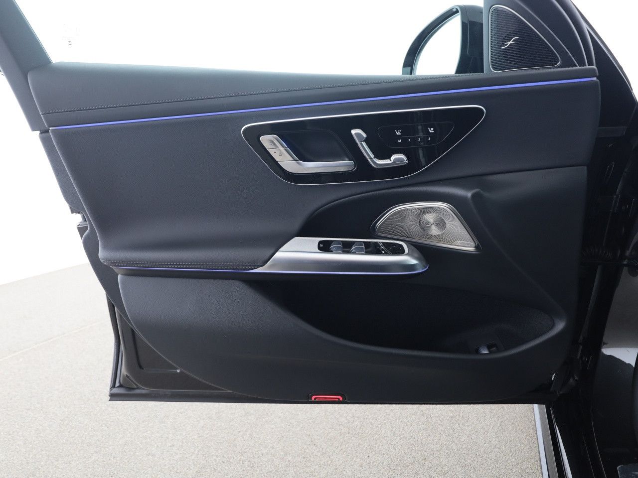 Mercedes-Benz E-Klasse – Bild 12