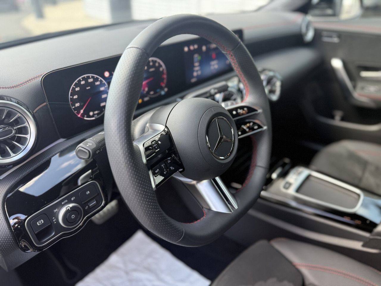 Mercedes-Benz CLA – Bild 11