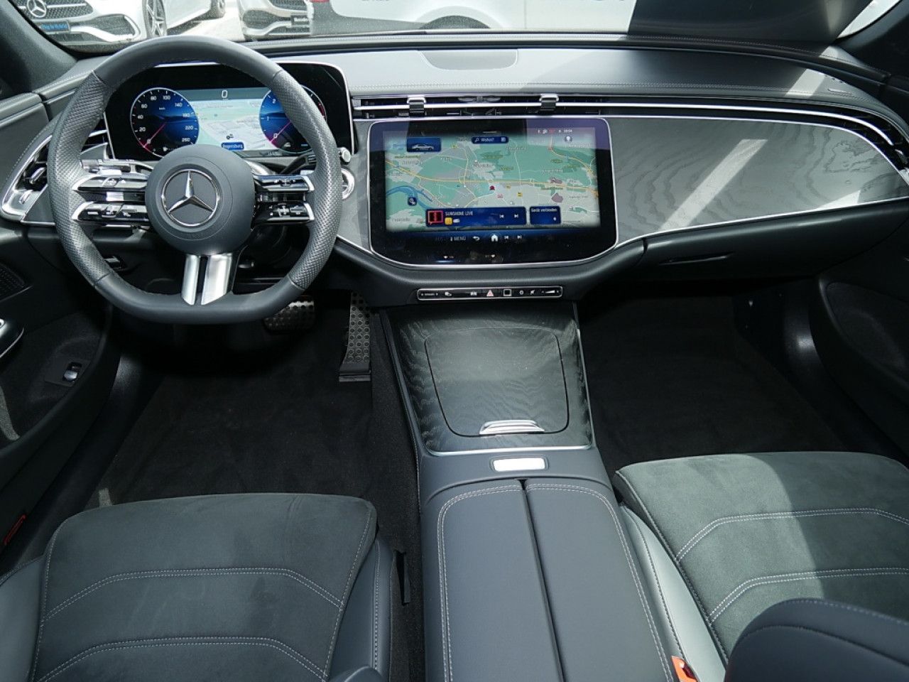Mercedes-Benz E-Klasse – Bild 8