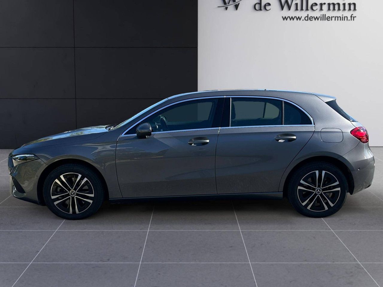 Photo du v&eacute;hicule 8 / 18