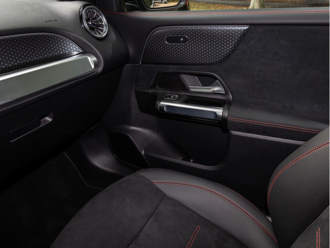 Mercedes-Benz GLB – Bild 19