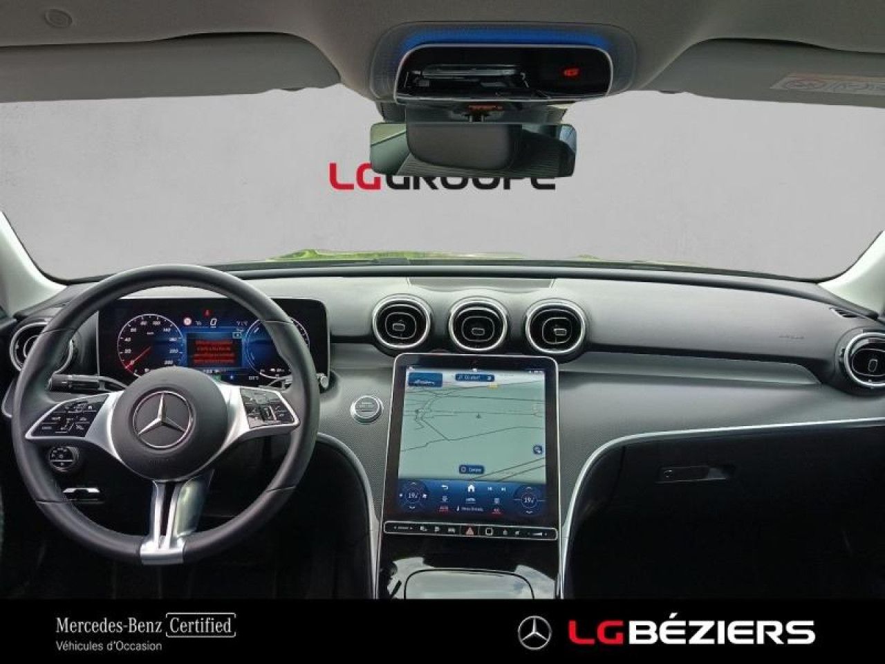 Photo du v&eacute;hicule 9 / 18