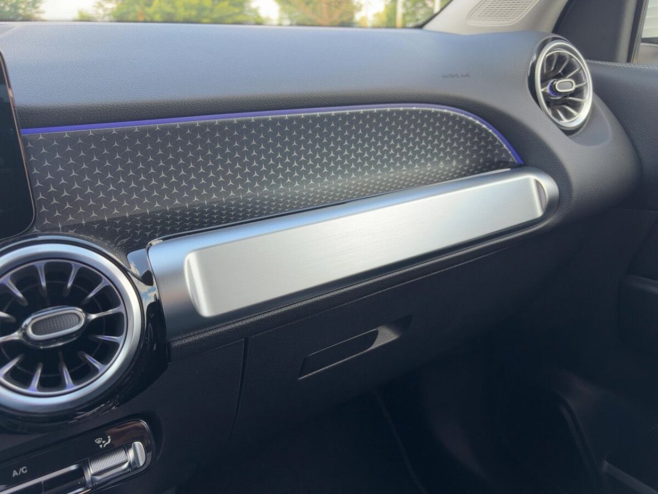 Mercedes-Benz GLB – Bild 21