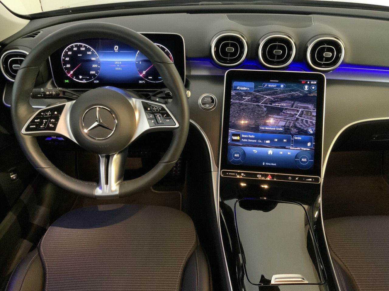 Mercedes-Benz C-Klasse – Bild 9