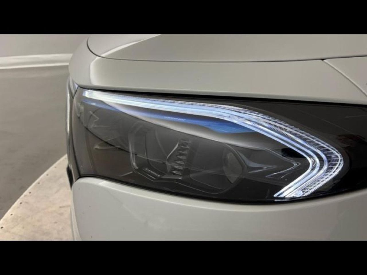 Photo du v&eacute;hicule 17 / 18