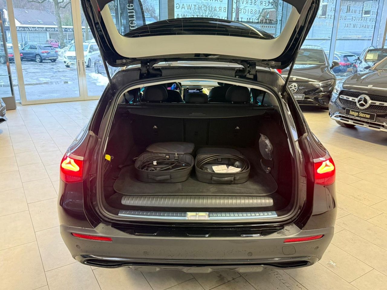 Mercedes-Benz E-Klasse – Bild 7