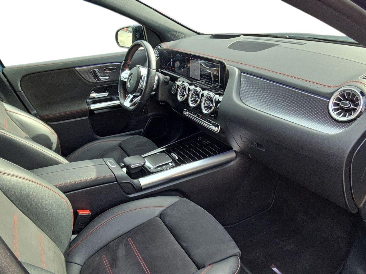 Imagem do ve&iacute;culo 14 / 20