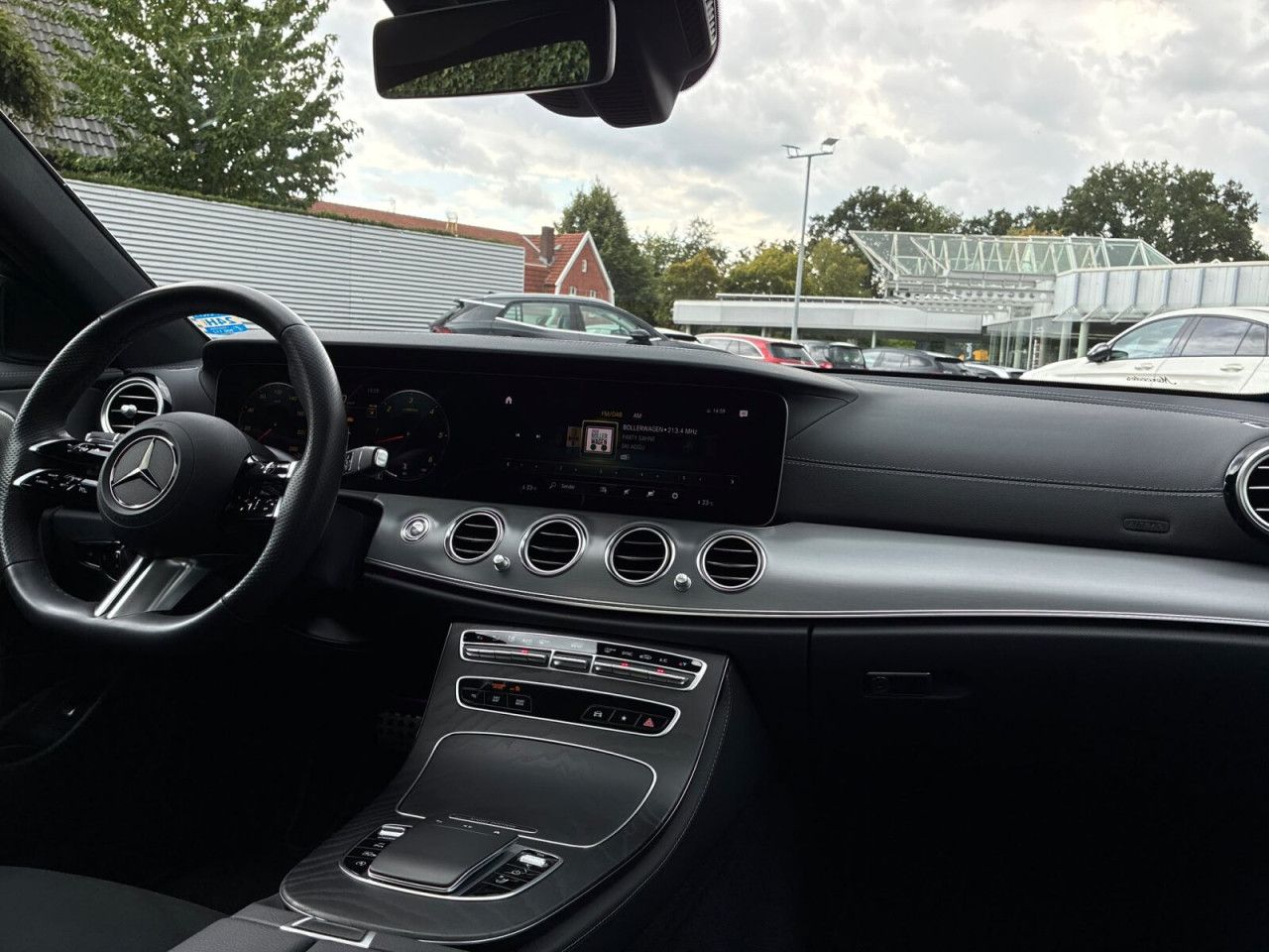 Mercedes-Benz E-Klasse – Bild 17