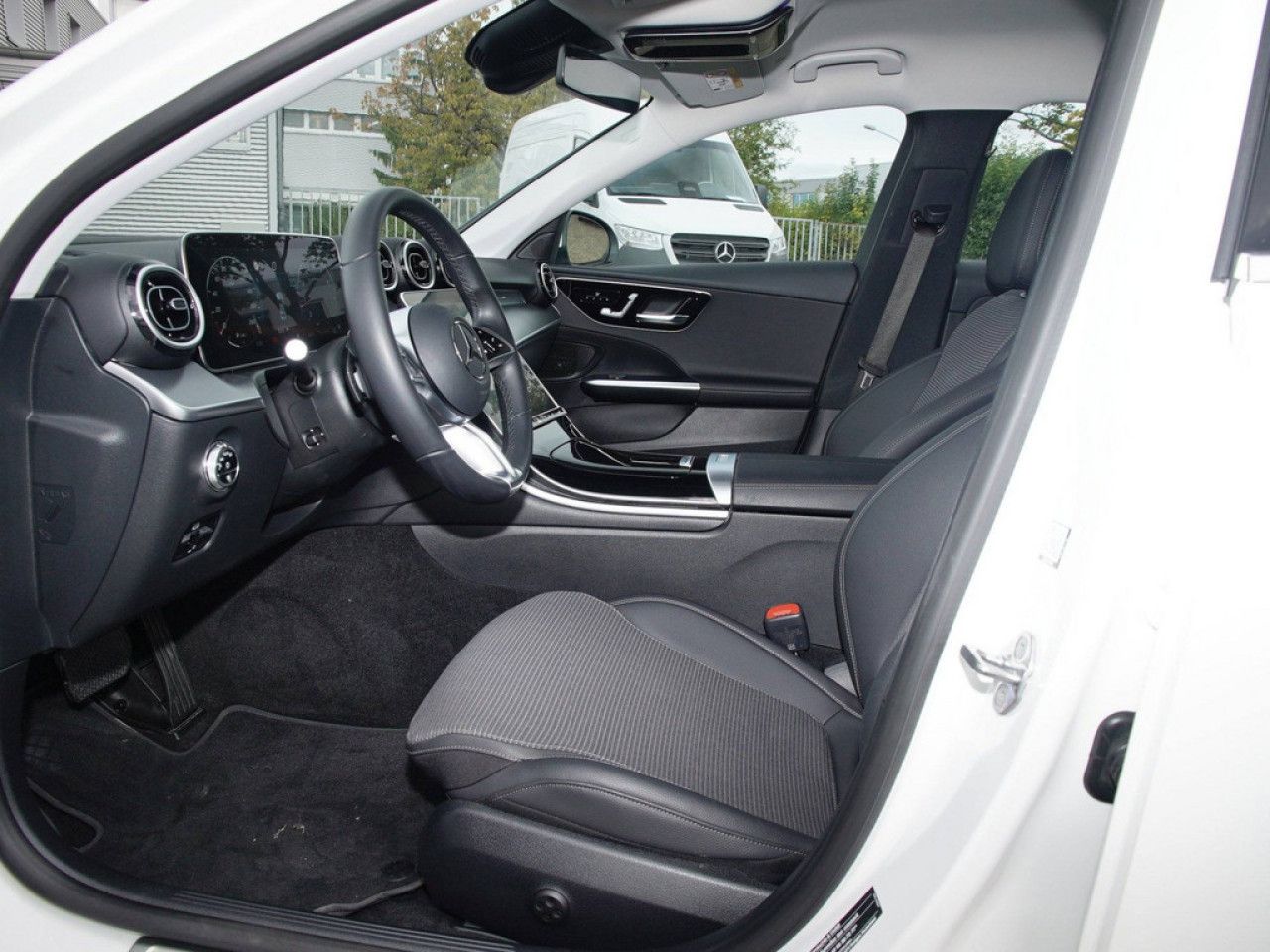 Mercedes-Benz C-Klasse – Bild 9