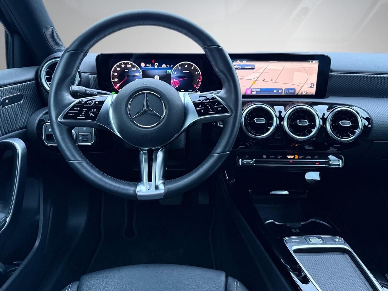 Mercedes-Benz A-Klasse – Bild 17