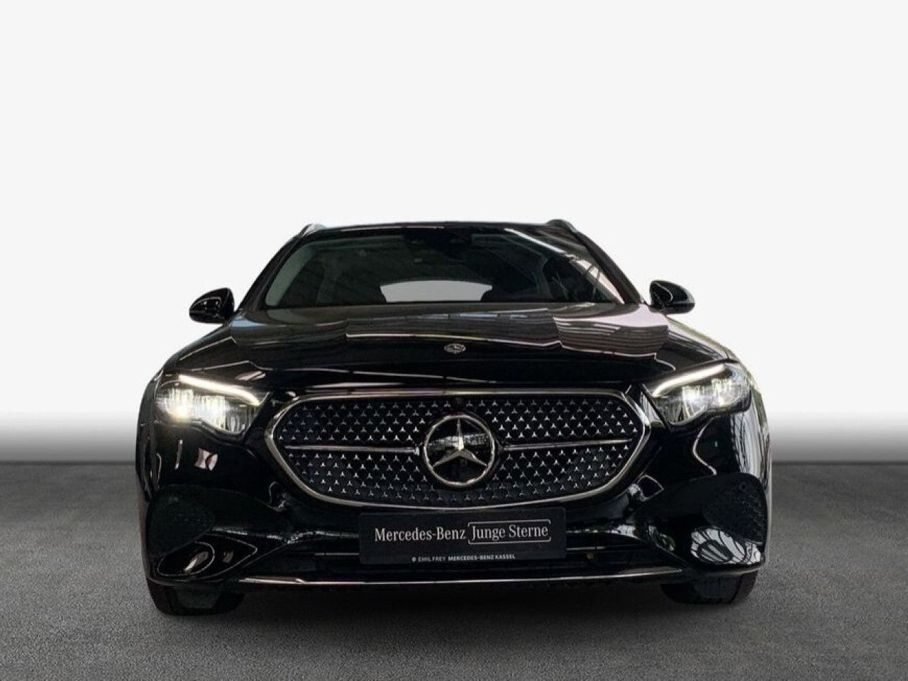 Mercedes-Benz E-Klasse – Bild 3