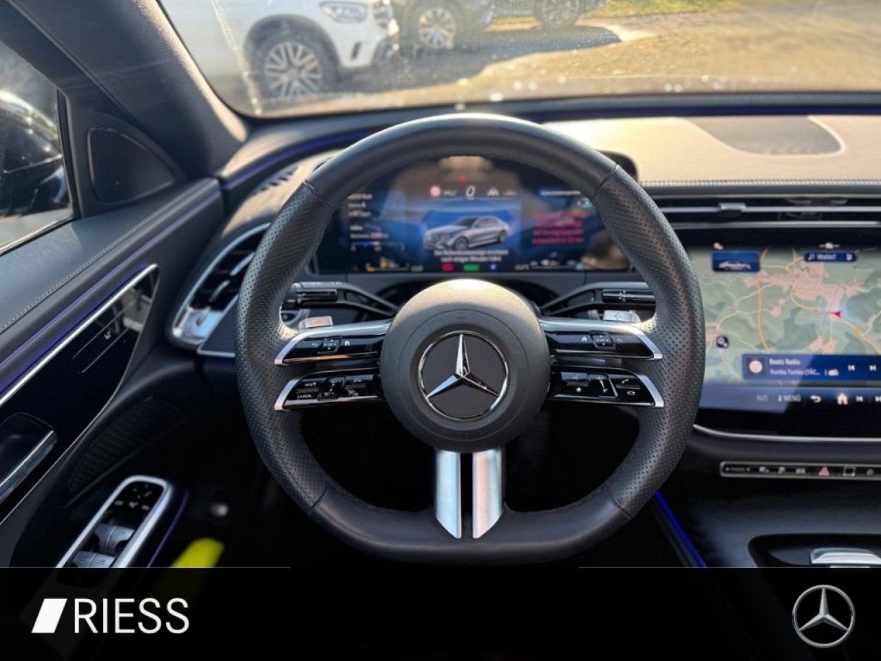 Mercedes-Benz E-Klasse – Bild 13
